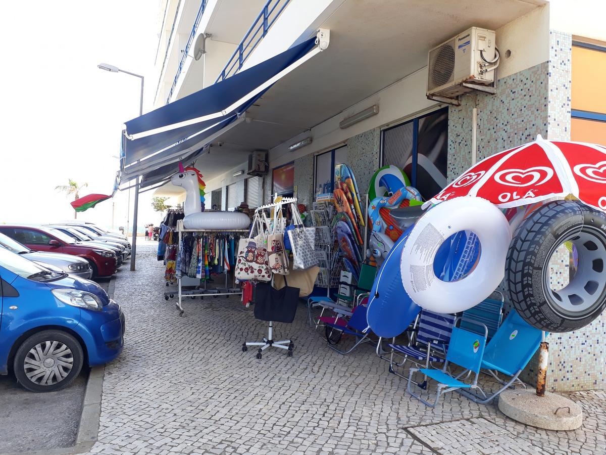 COLINA FÉRIAS- Garagem&WIFI Quarteira Eksteriør billede